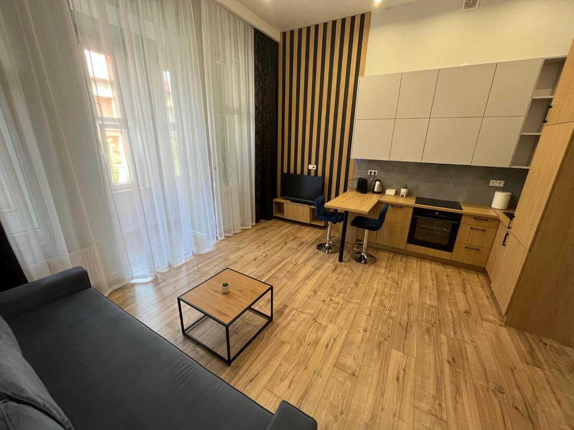 Golden Premium Slowackiego, Centrum, Parking Apartament Kielce